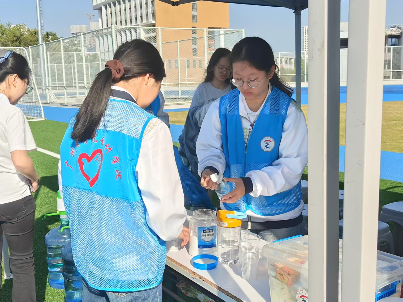 2.准备葡萄糖水.jpg